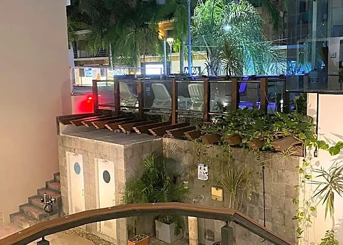 Aria Quinta Avenida & Rooftop *